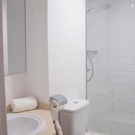 Lejlighed Atlantic Garden & Surf 165 *